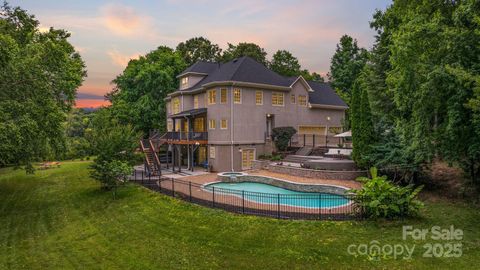 2006 Sandy Pond Lane Waxhaw NC 28173