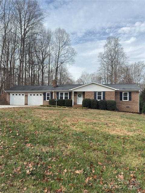 Photo of 150 Beth Drive, China Grove, NC 28023 (MLS # 4327139)
