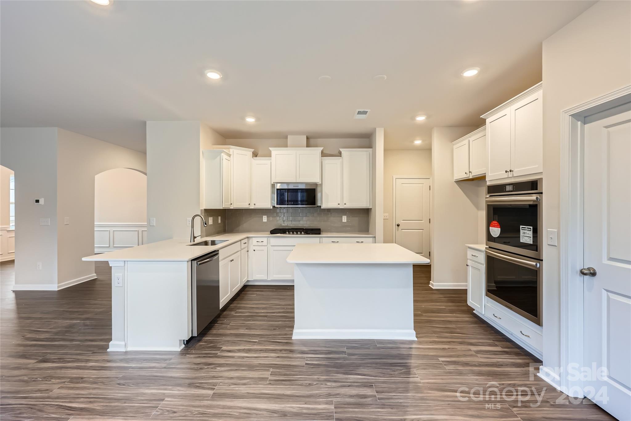 Falls Cove at Lake Norman - Residential