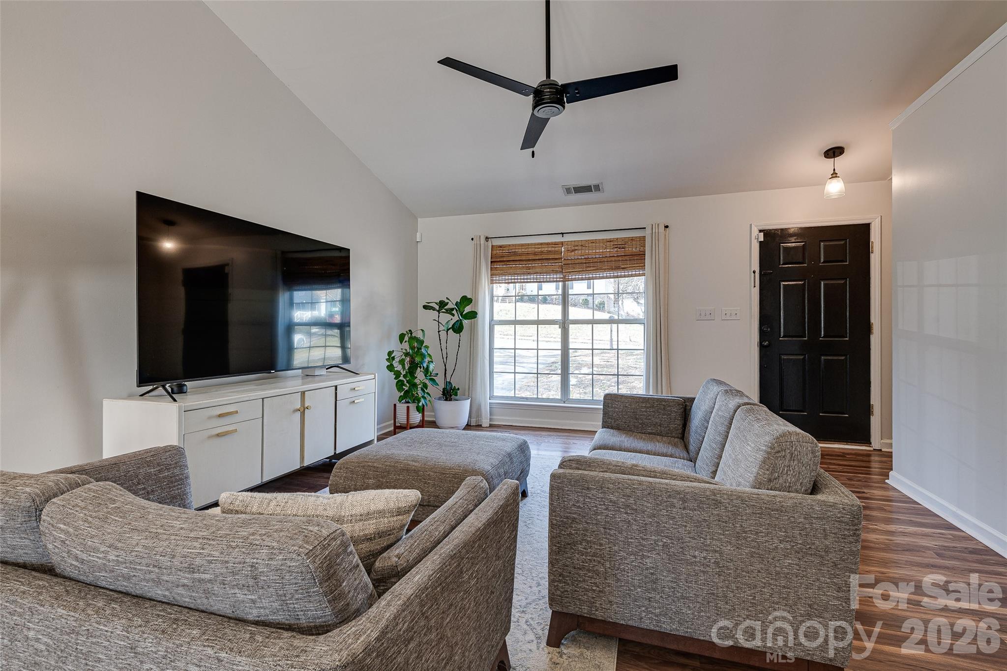 8528 Woodford Bridge Drive