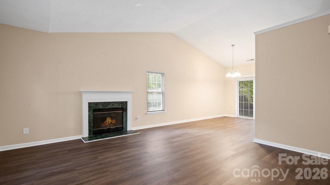 5322 Chinemist Court