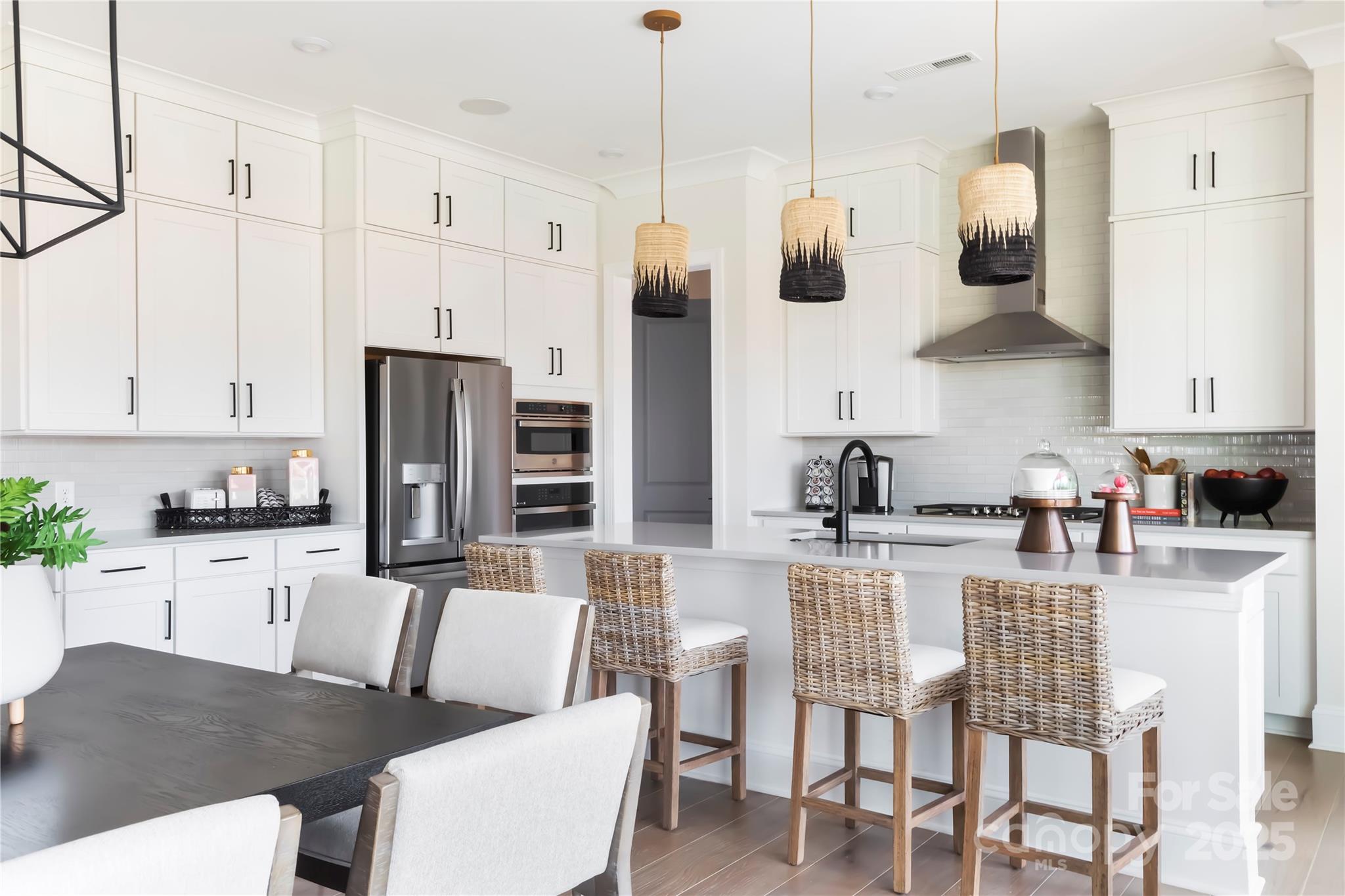 1119 Sanderling Place