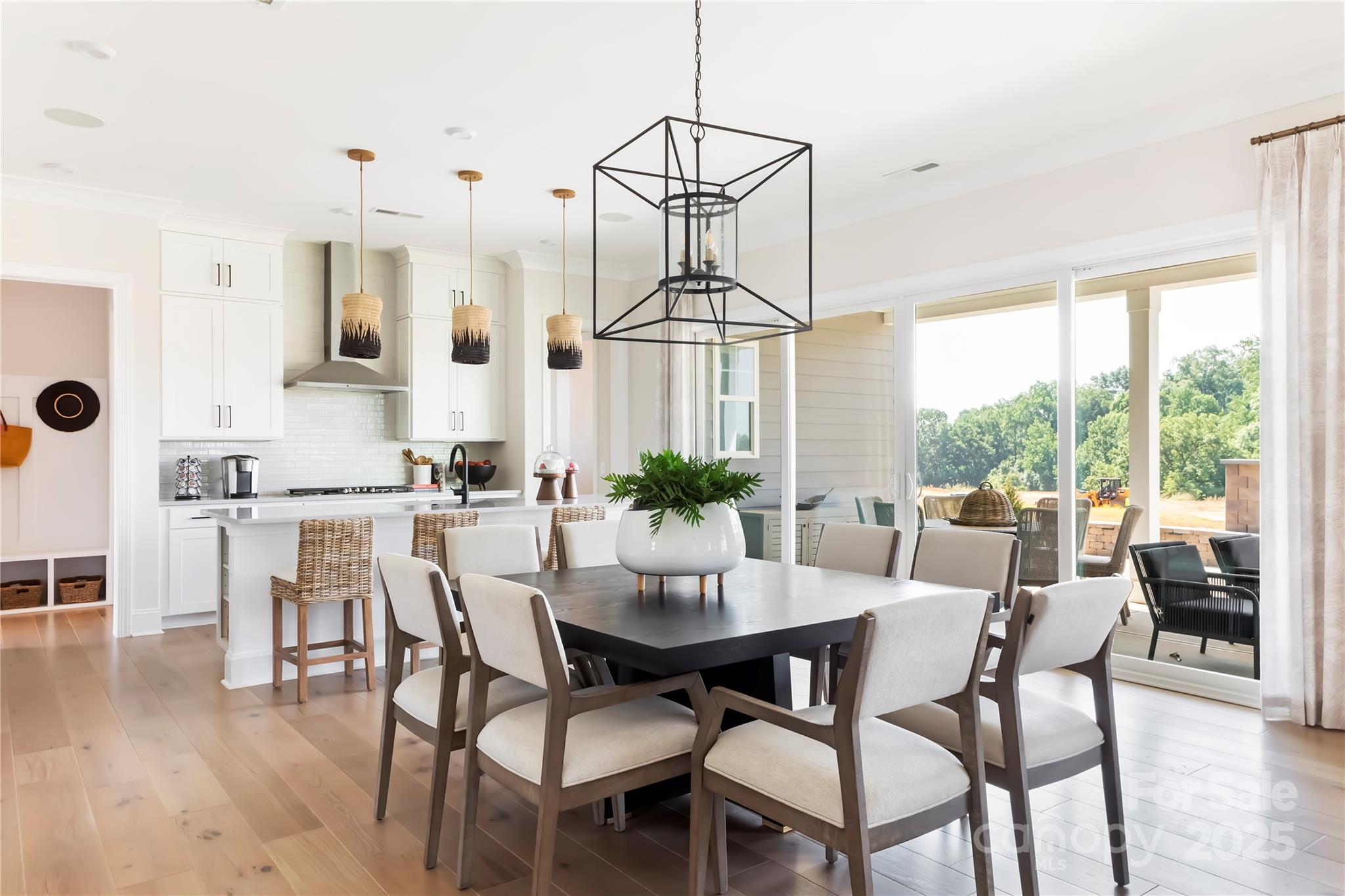 1119 Sanderling Place