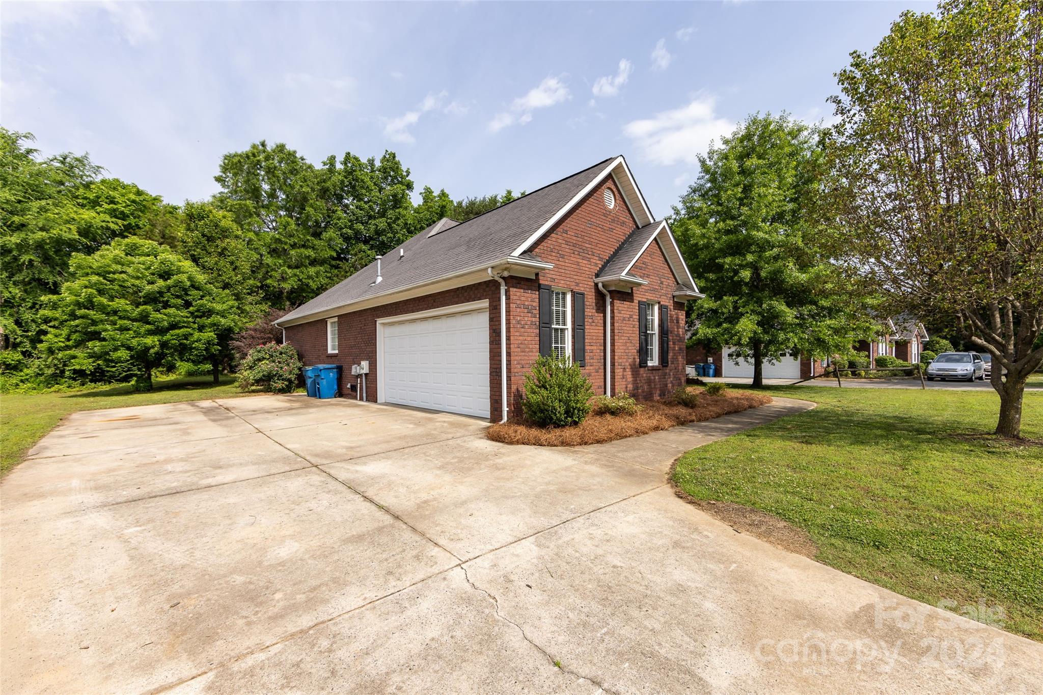 Stallings Glen - Residential