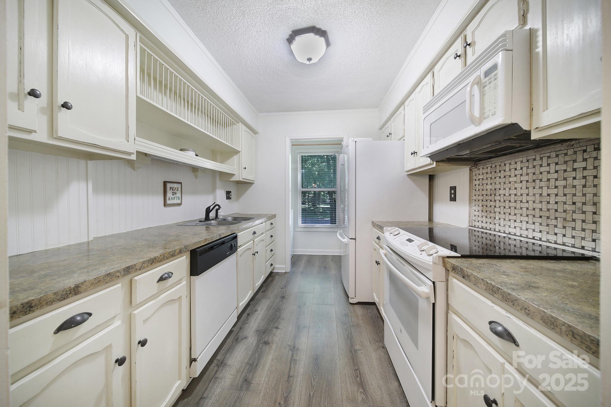 Dogwood Hills - Residential