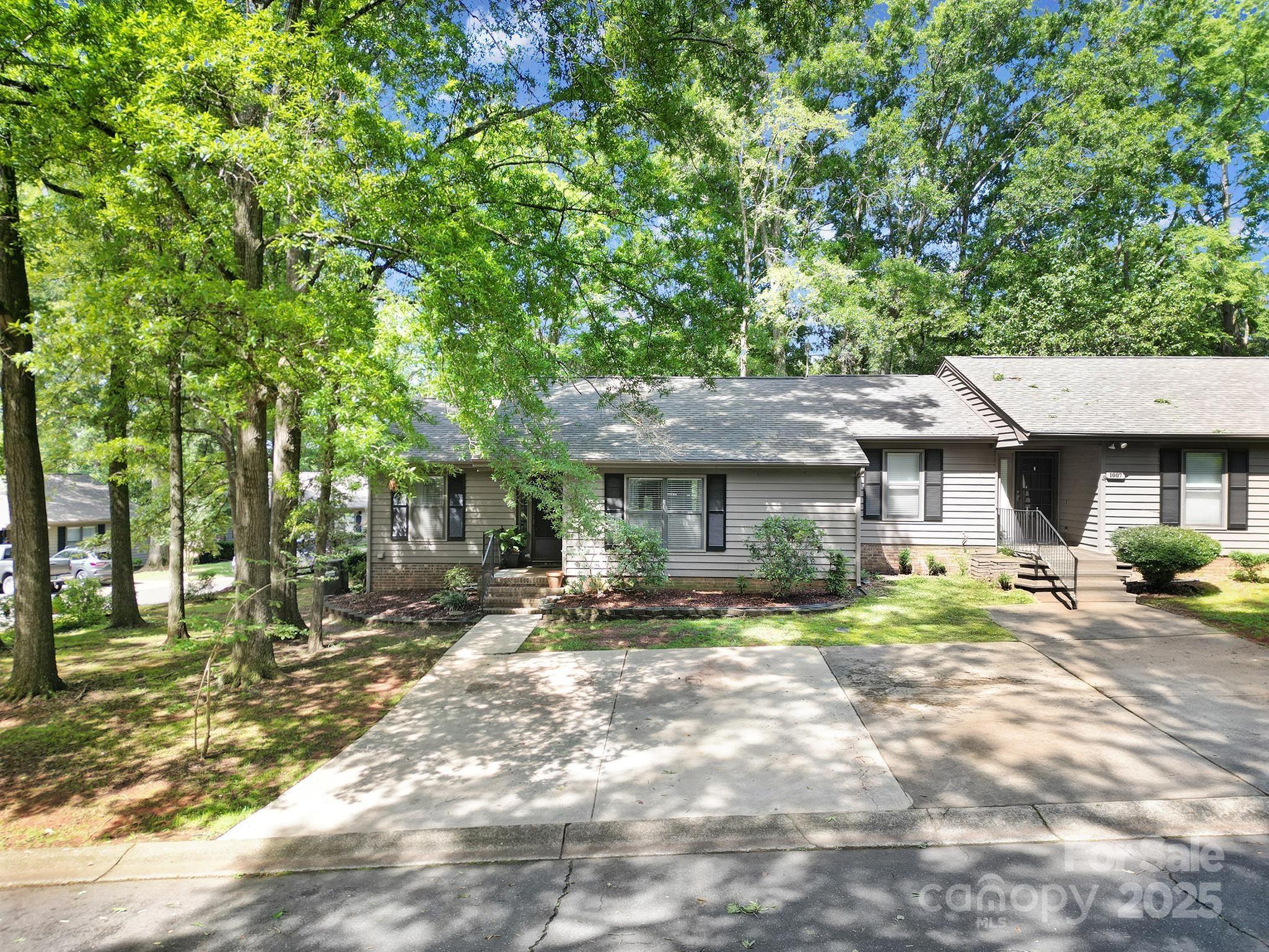 Dogwood Hills - Residential