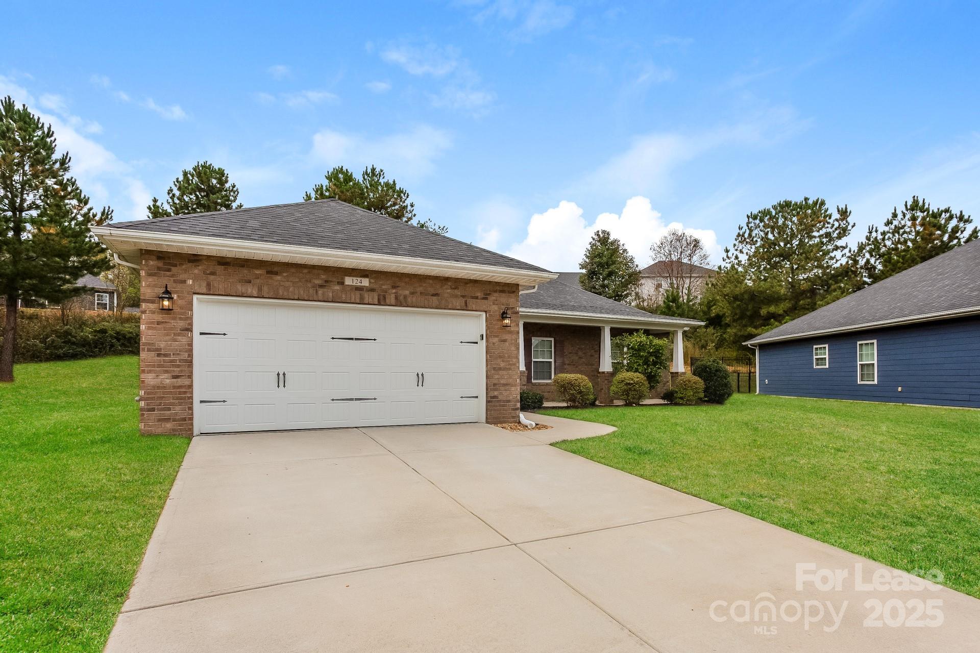 124 Bunker Hill Lane