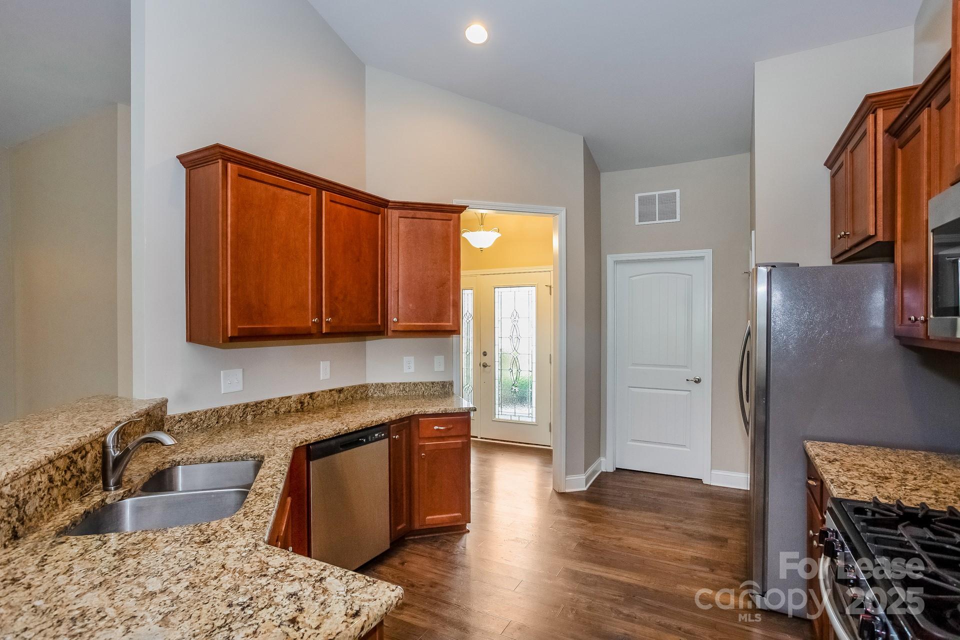 124 Bunker Hill Lane