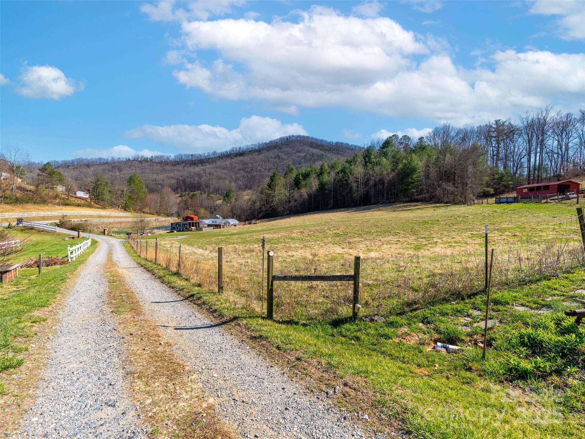 22 Frannys Farm Road