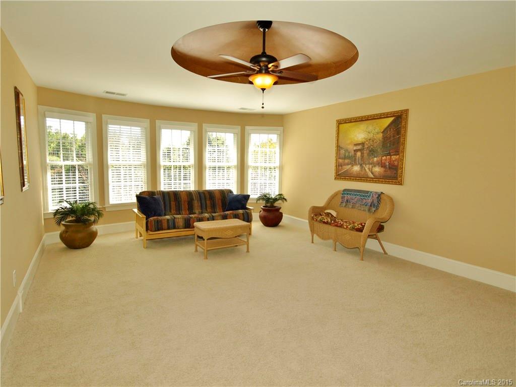 The Hamptons - Residential