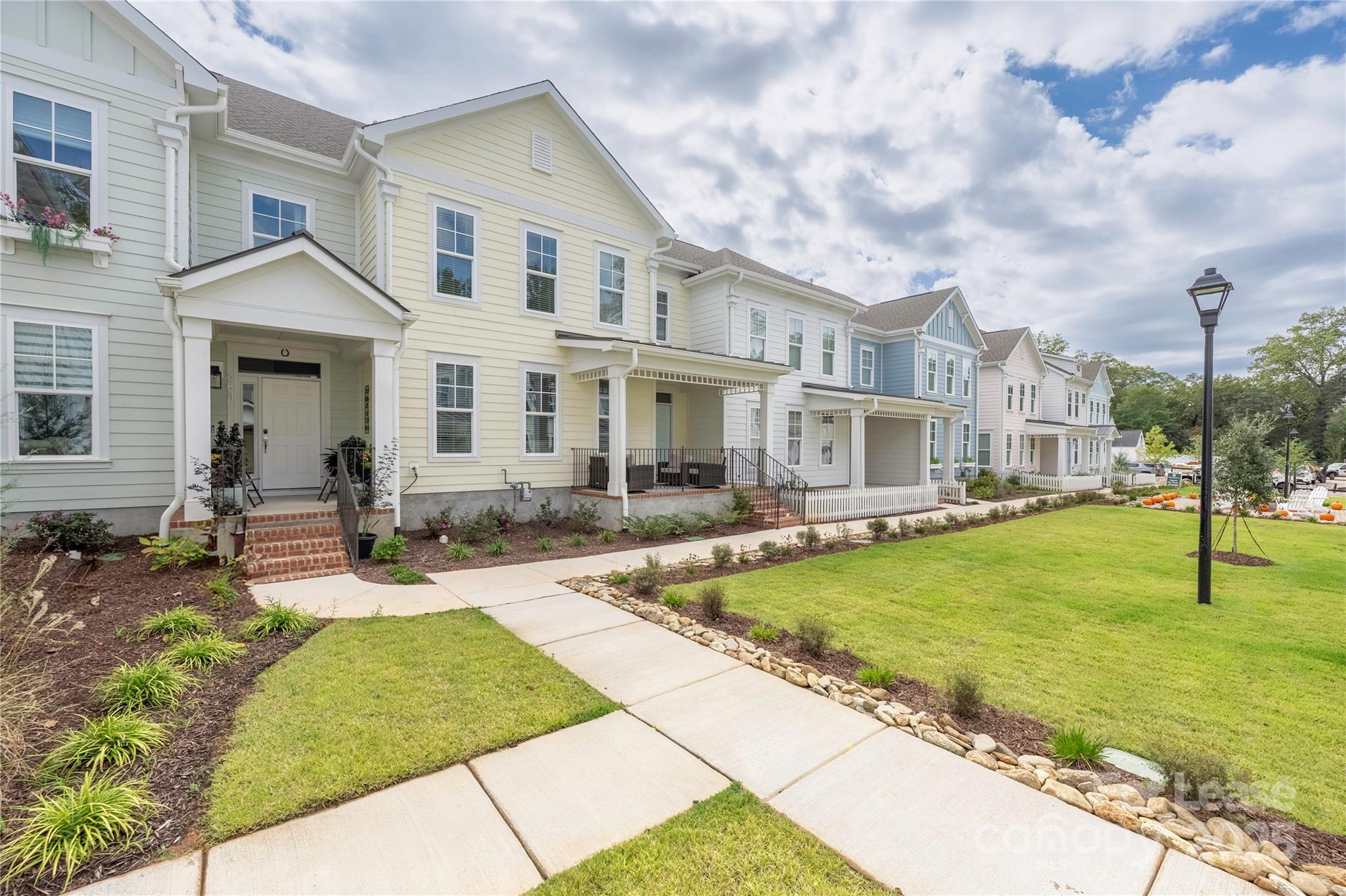 Walk23 - Residential Lease