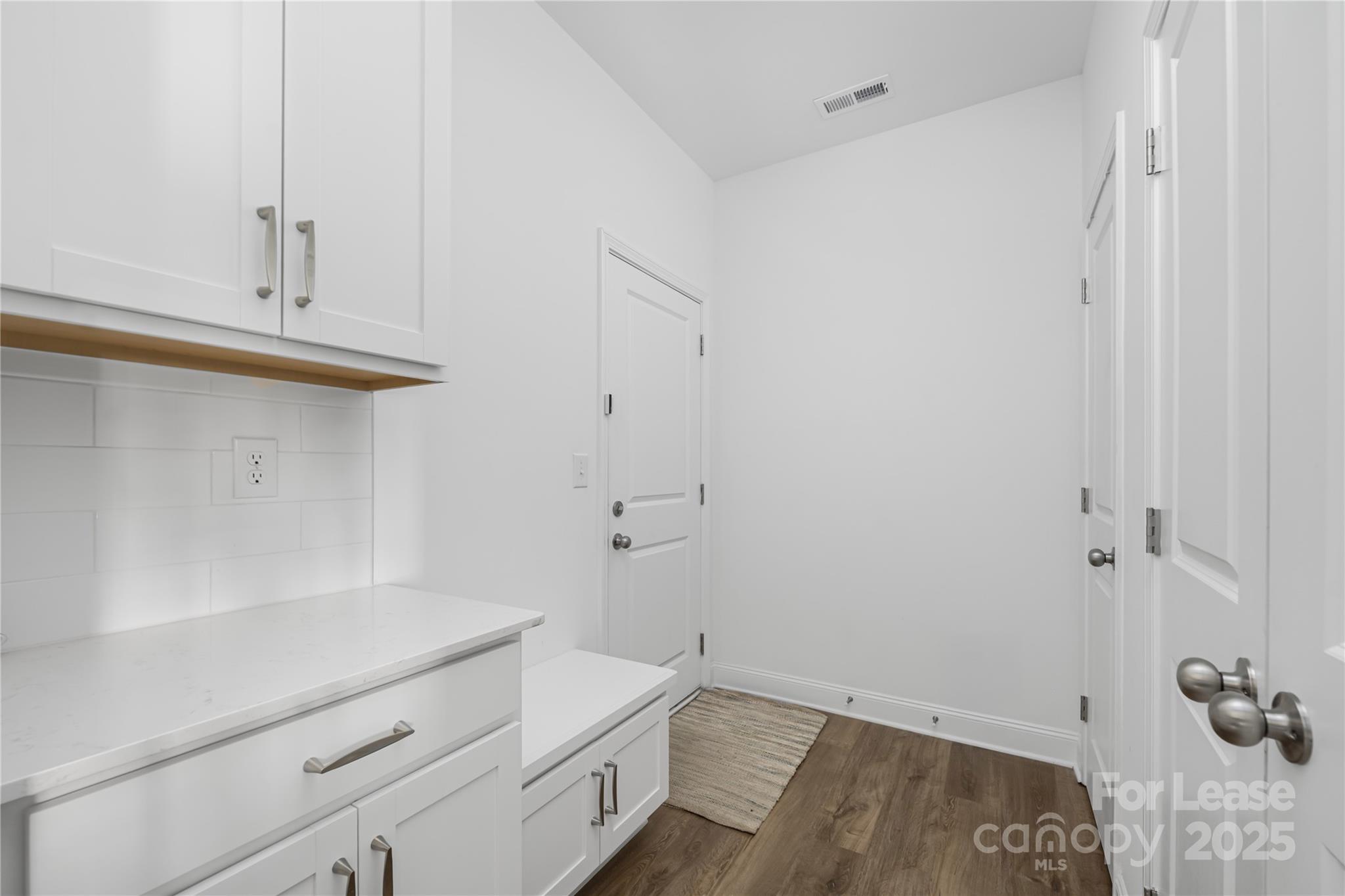 Walk23 - Residential Lease