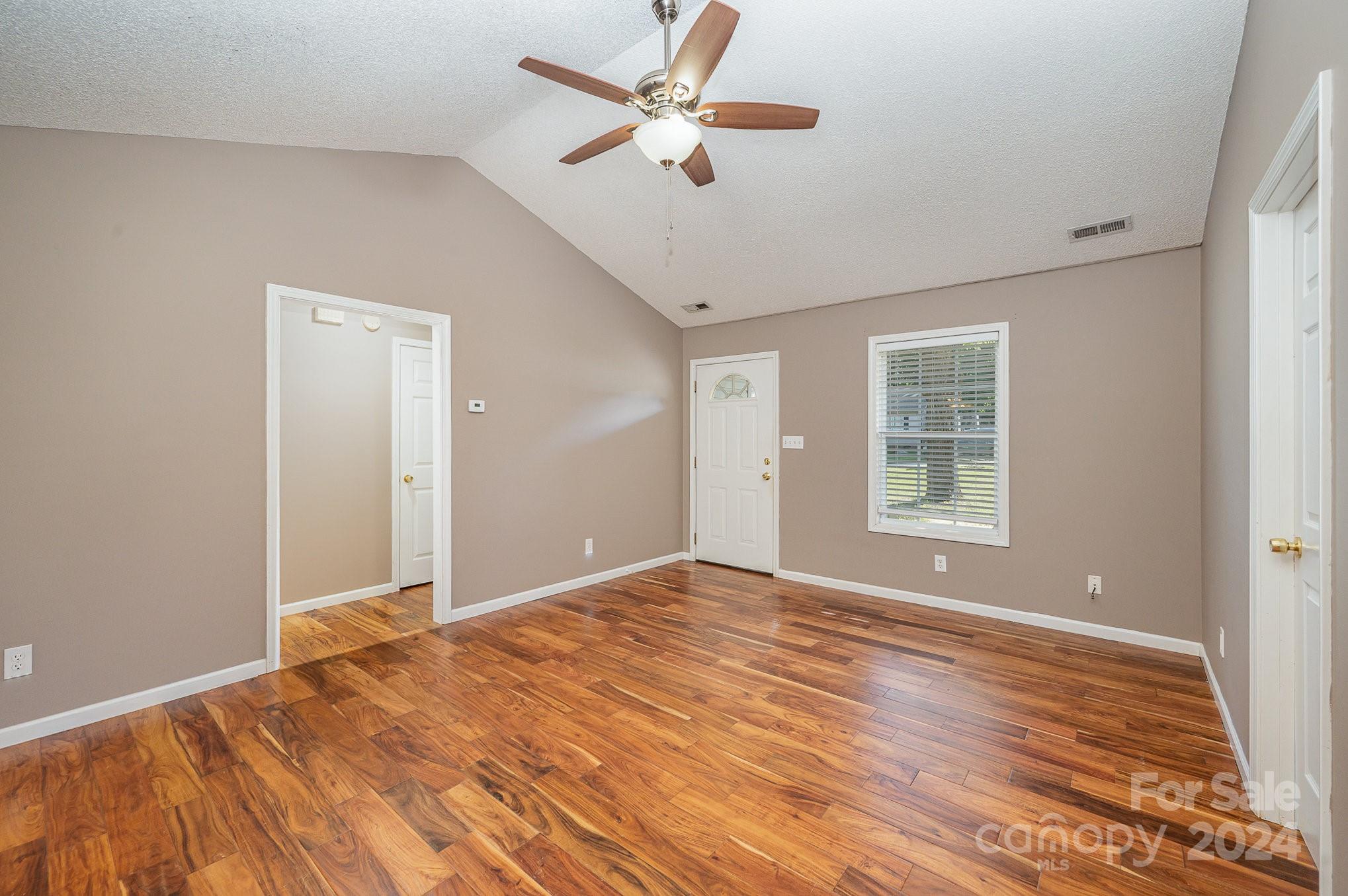 Pecan Grove - Residential