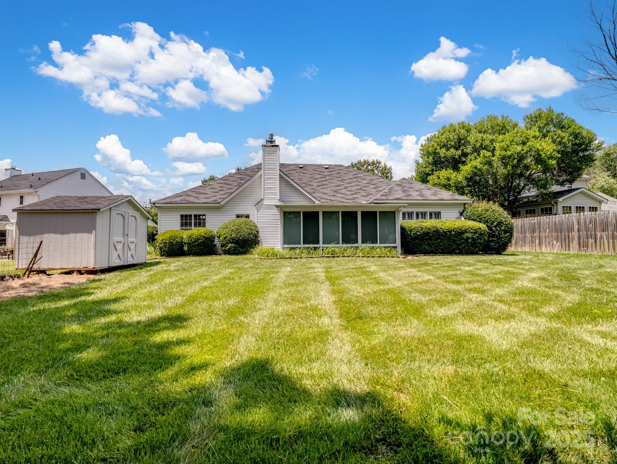 3720 Winterberry Court NW
