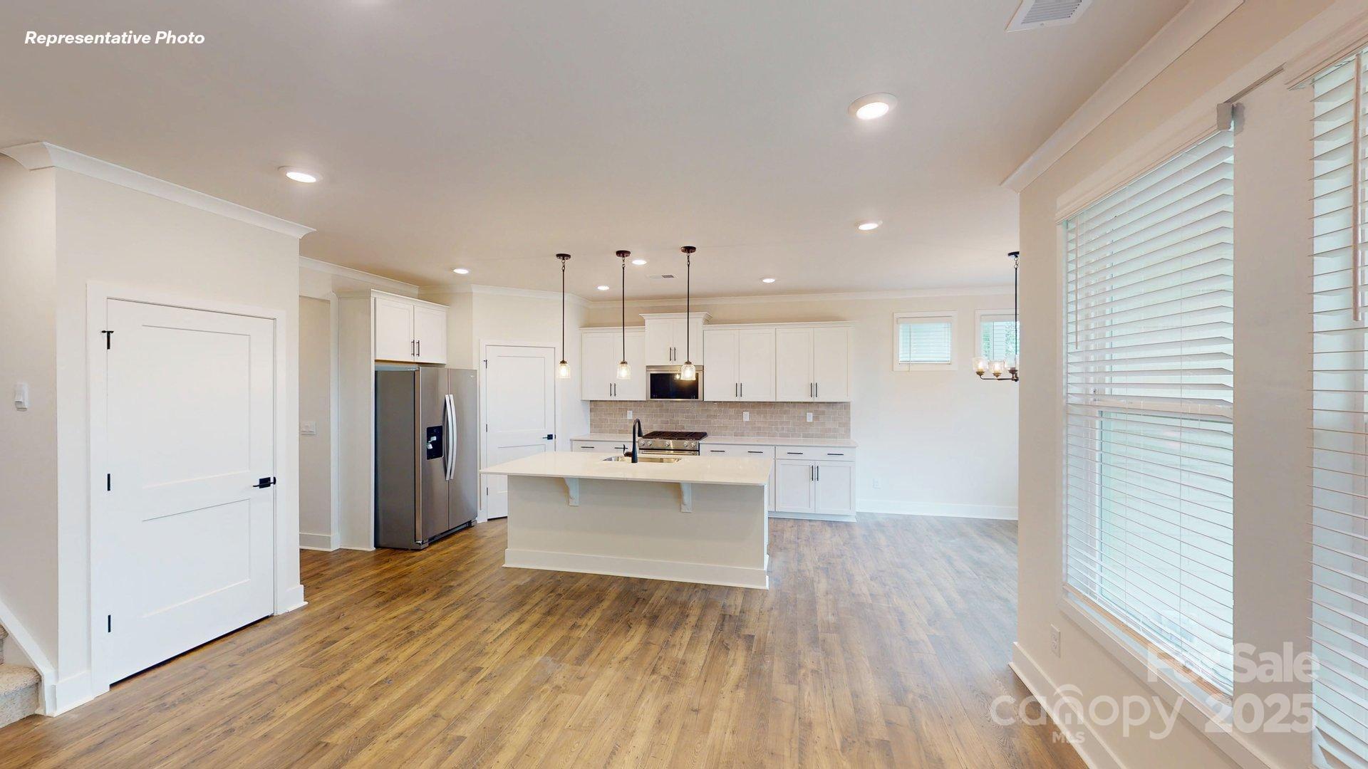 2061 Skyhawk Drive