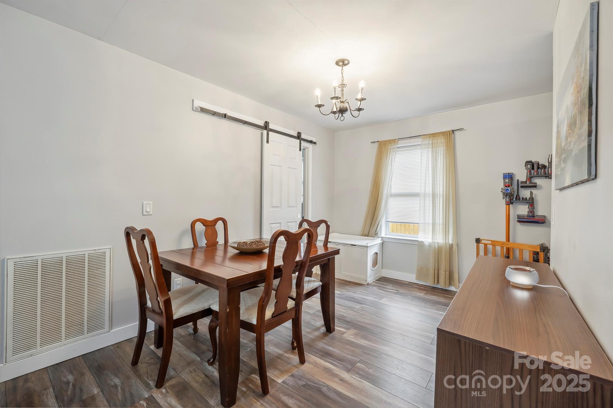 Laurel Place - Residential