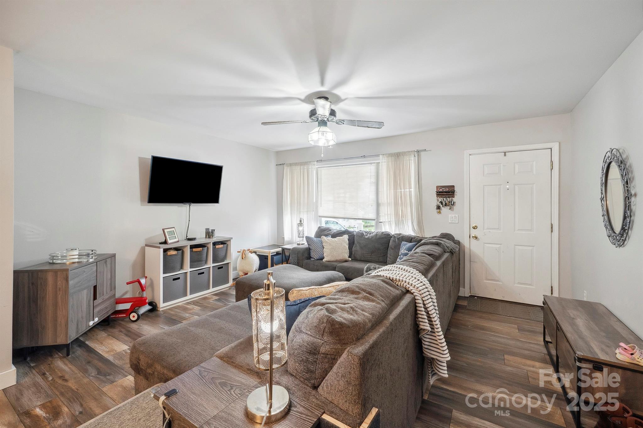 Laurel Place - Residential