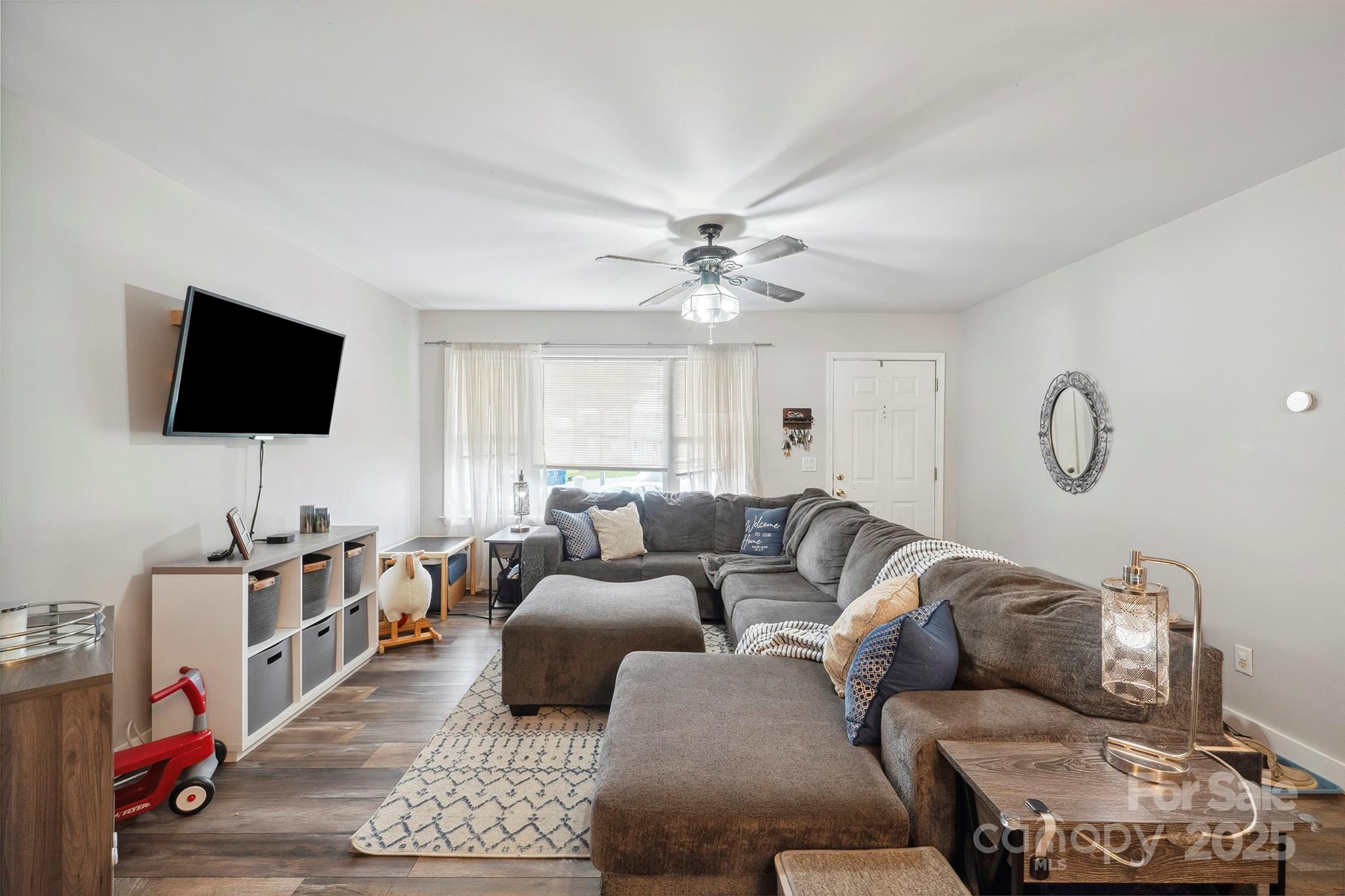 Laurel Place - Residential