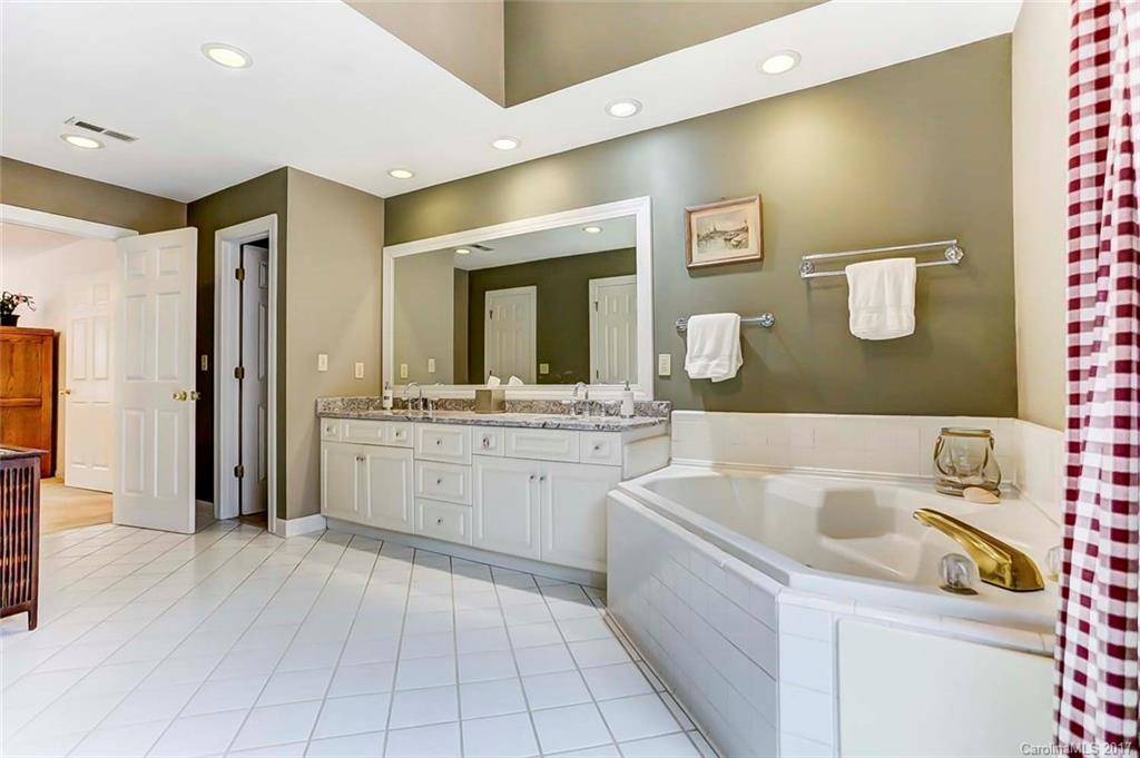 Hamilton Place - Residential