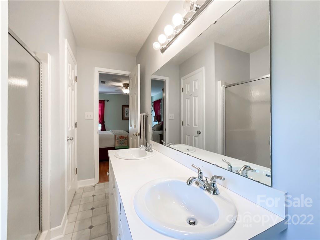 Shady Creek - Residential