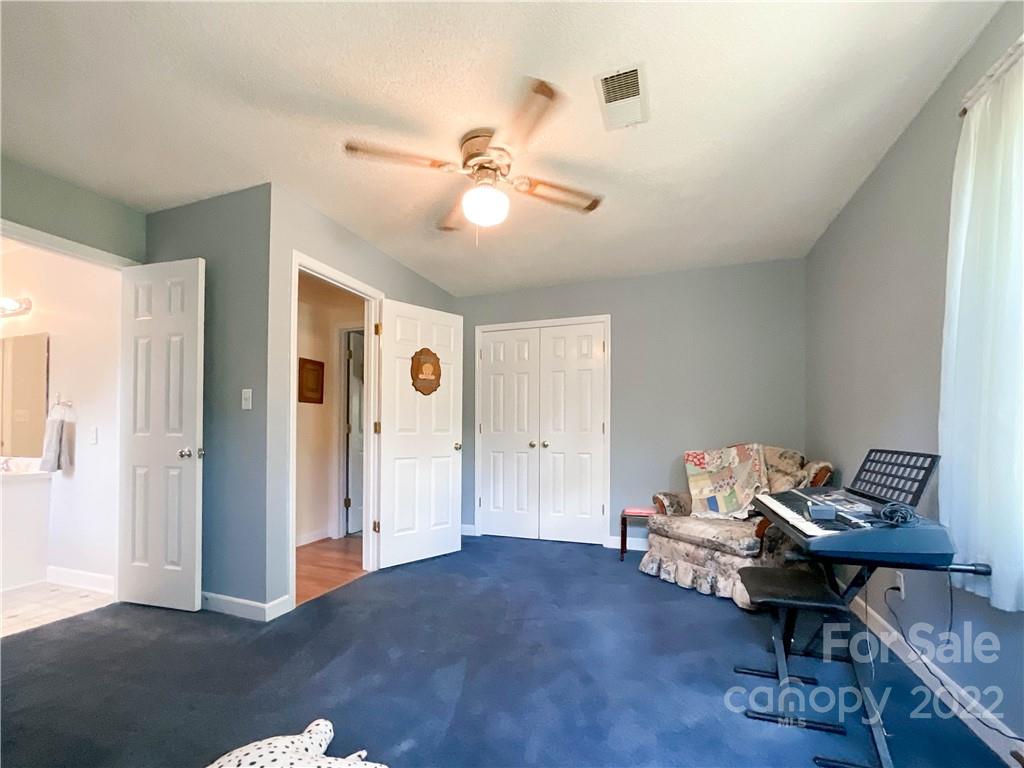 Shady Creek - Residential