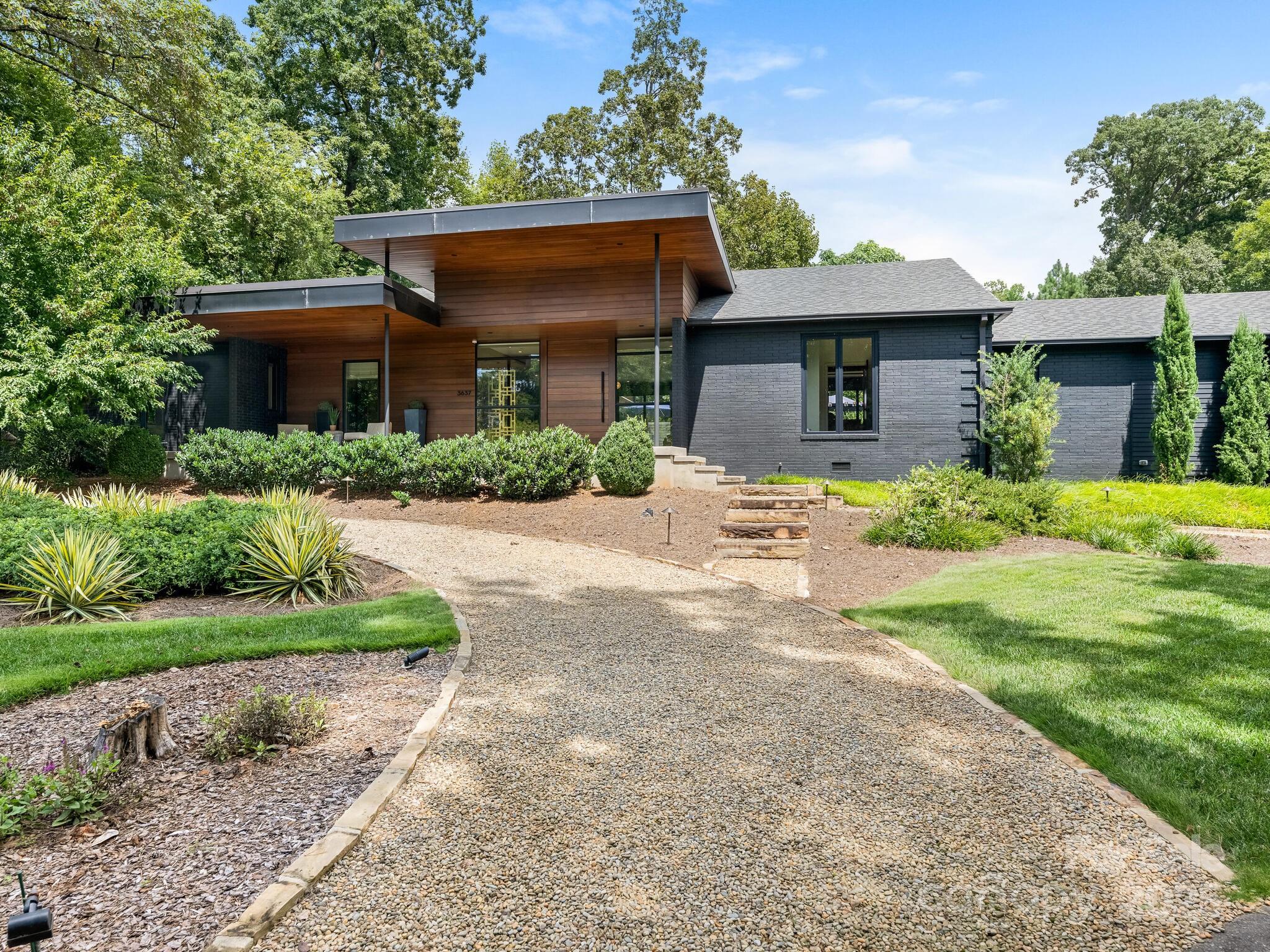 3637 Pelham Lane