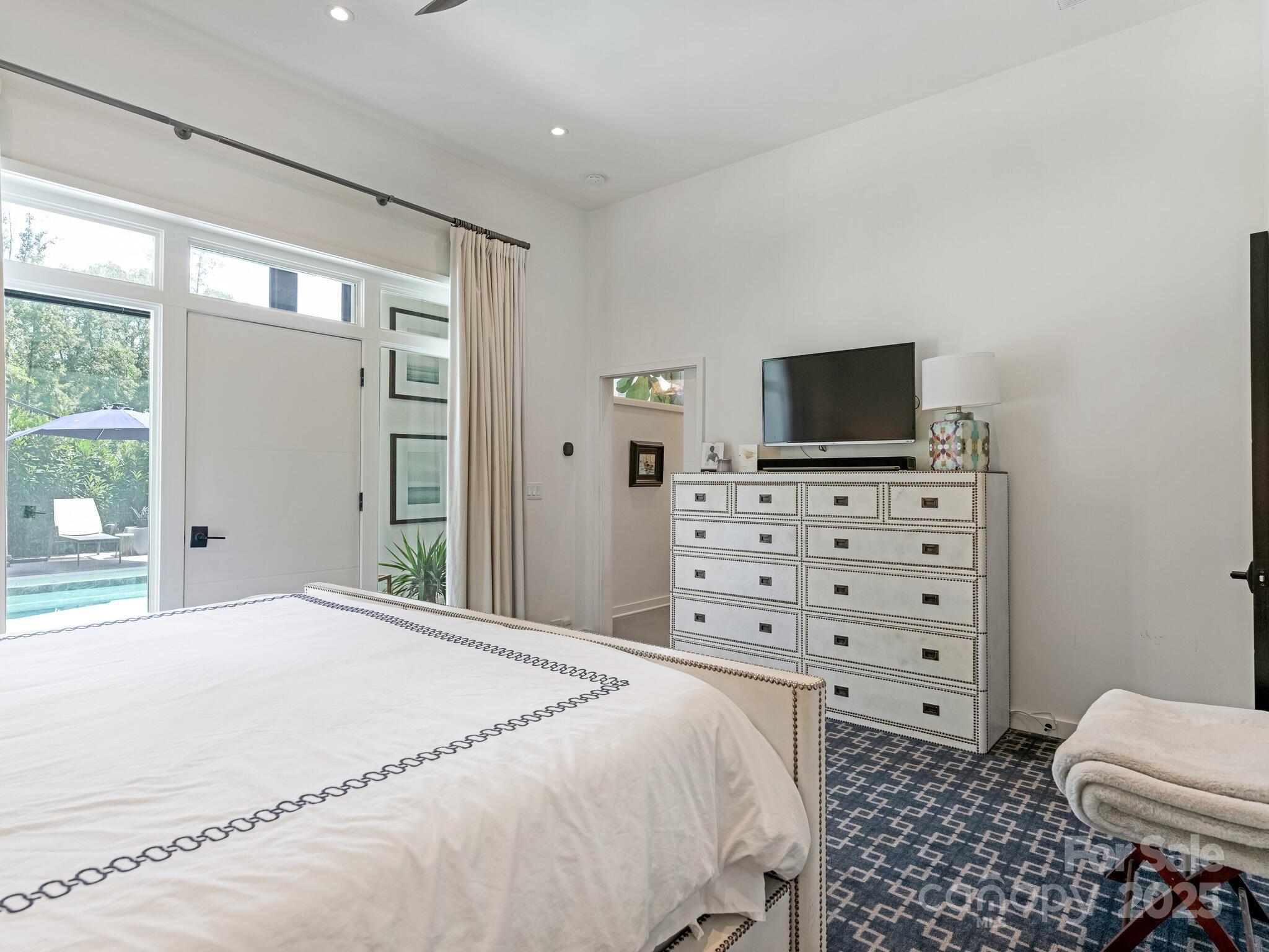 Foxcroft Hills - Residential