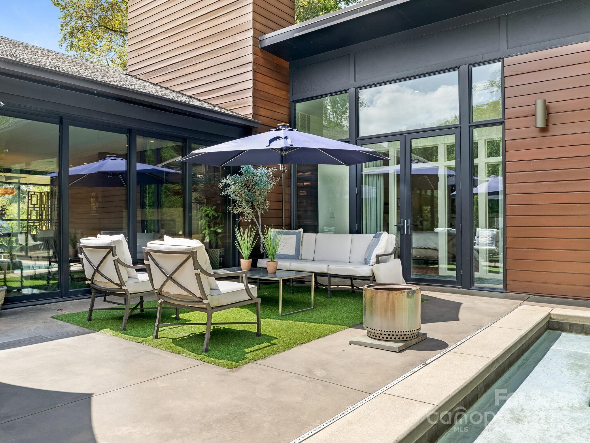 Foxcroft Hills - Residential