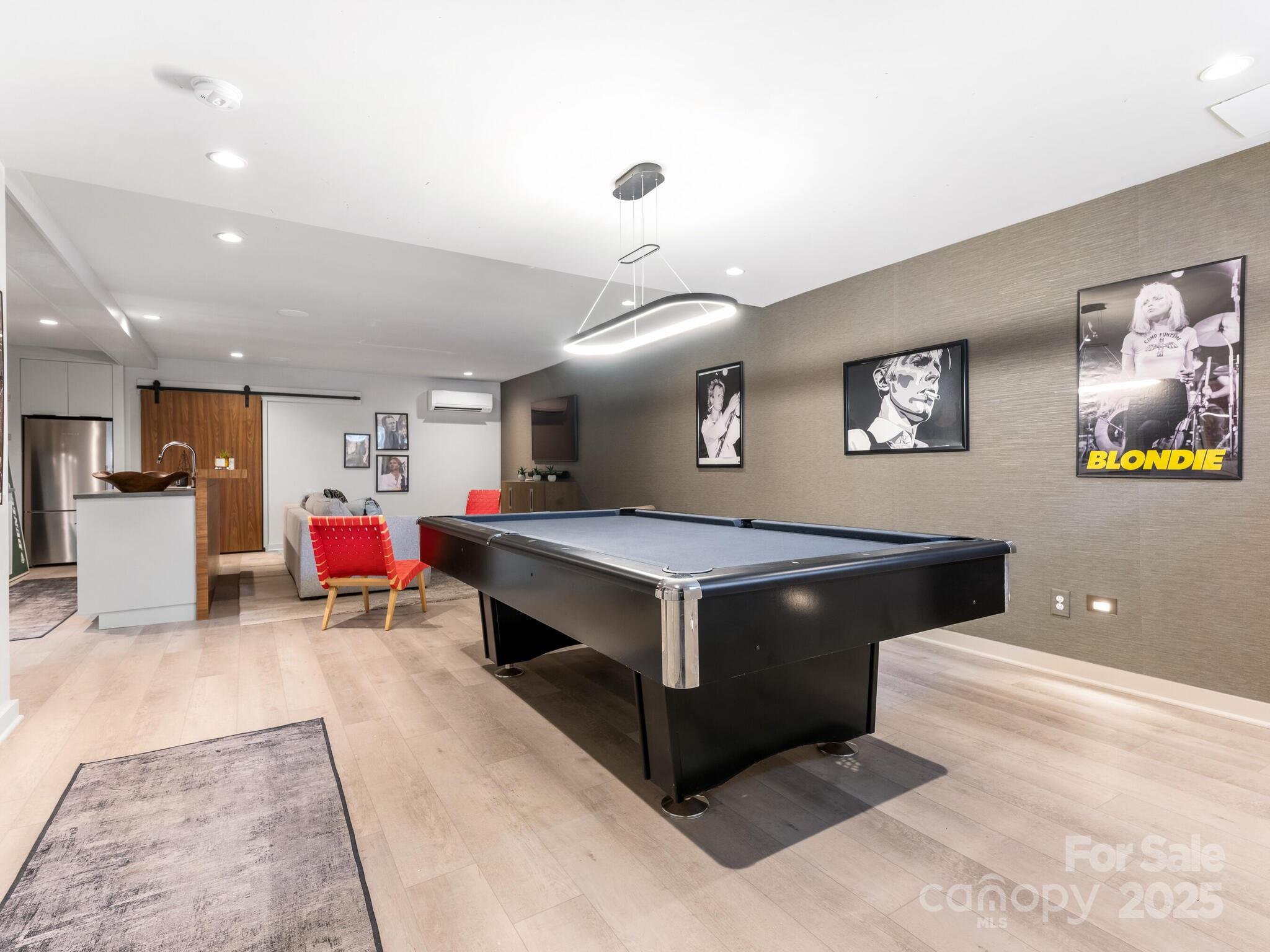 Foxcroft Hills - Residential