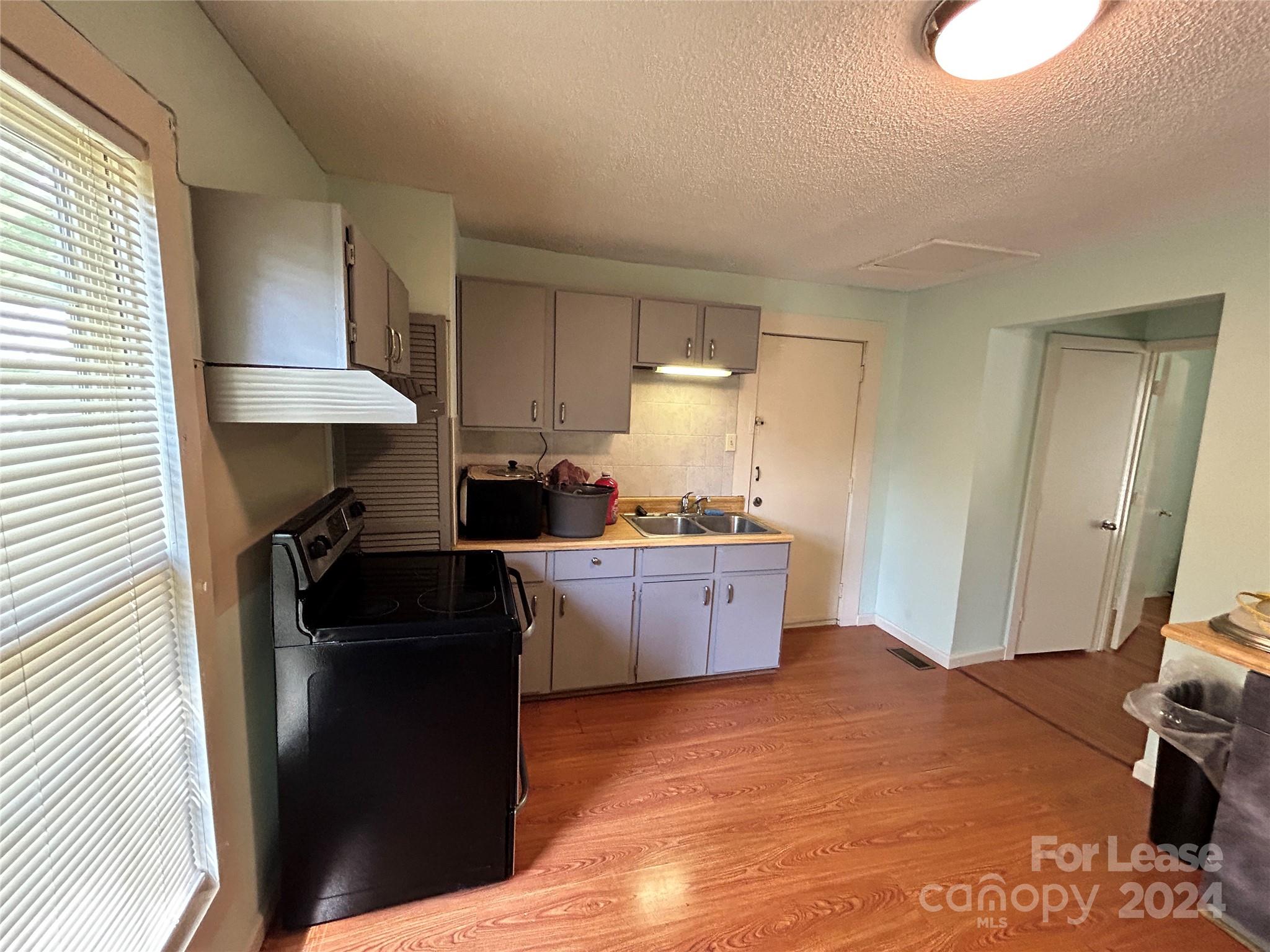 White Rock - Residential Lease