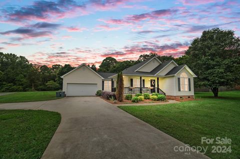 Photo of 9343 Dogwood Ridge Drive, Mint Hill, NC 28227 (MLS # 4144523)