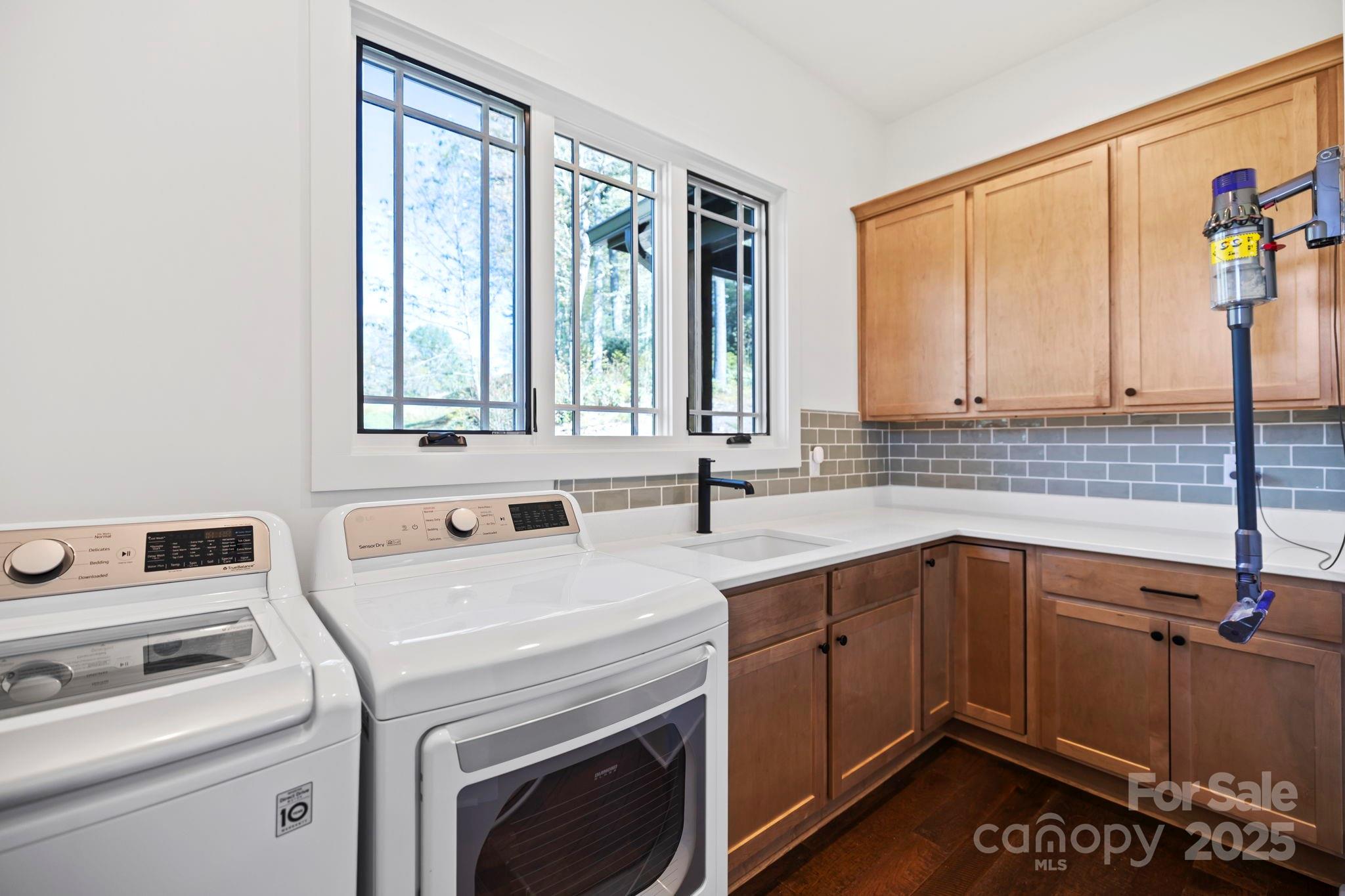 Lake Toxaway Estates - Residential