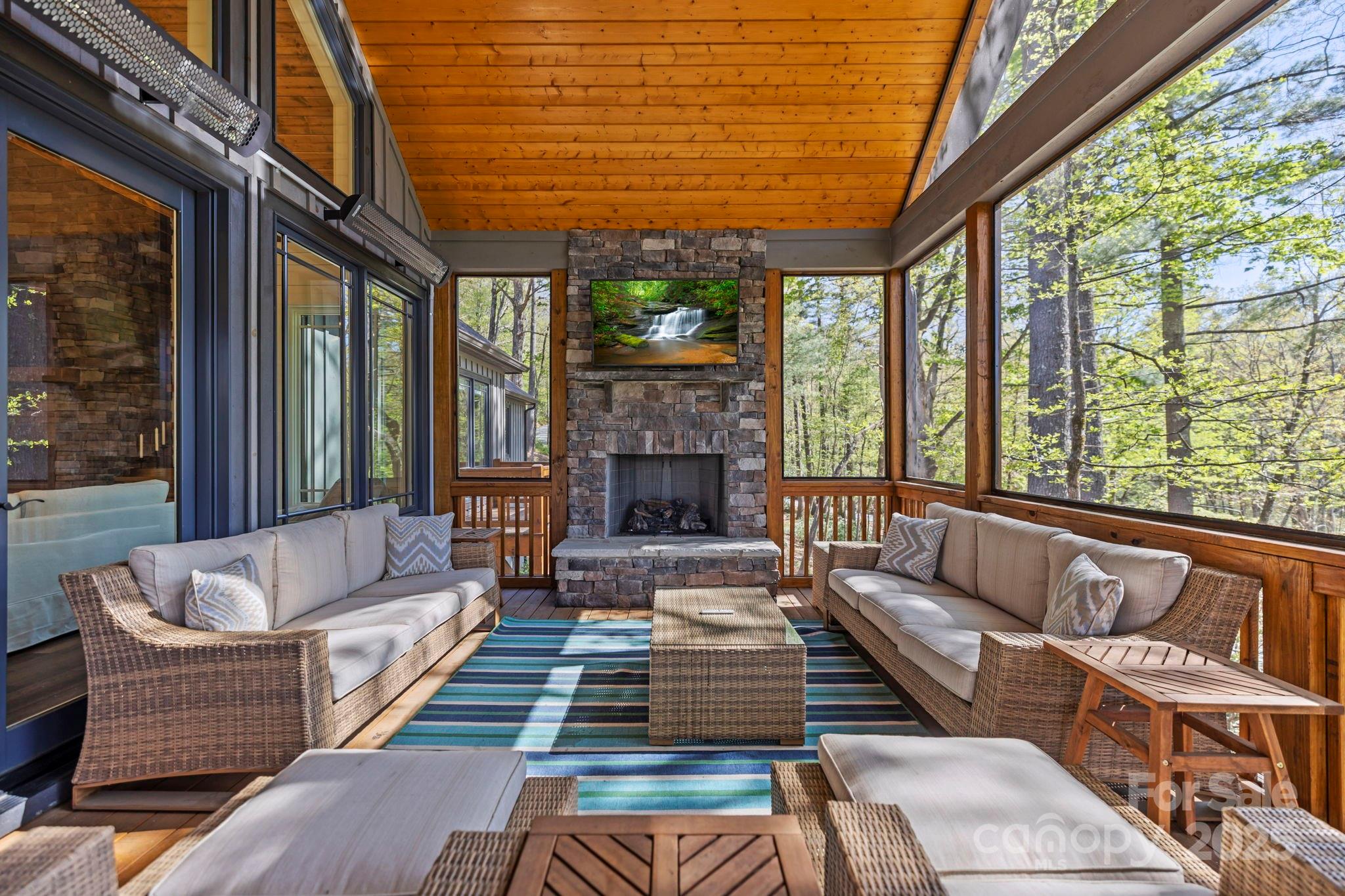 Lake Toxaway Estates - Residential