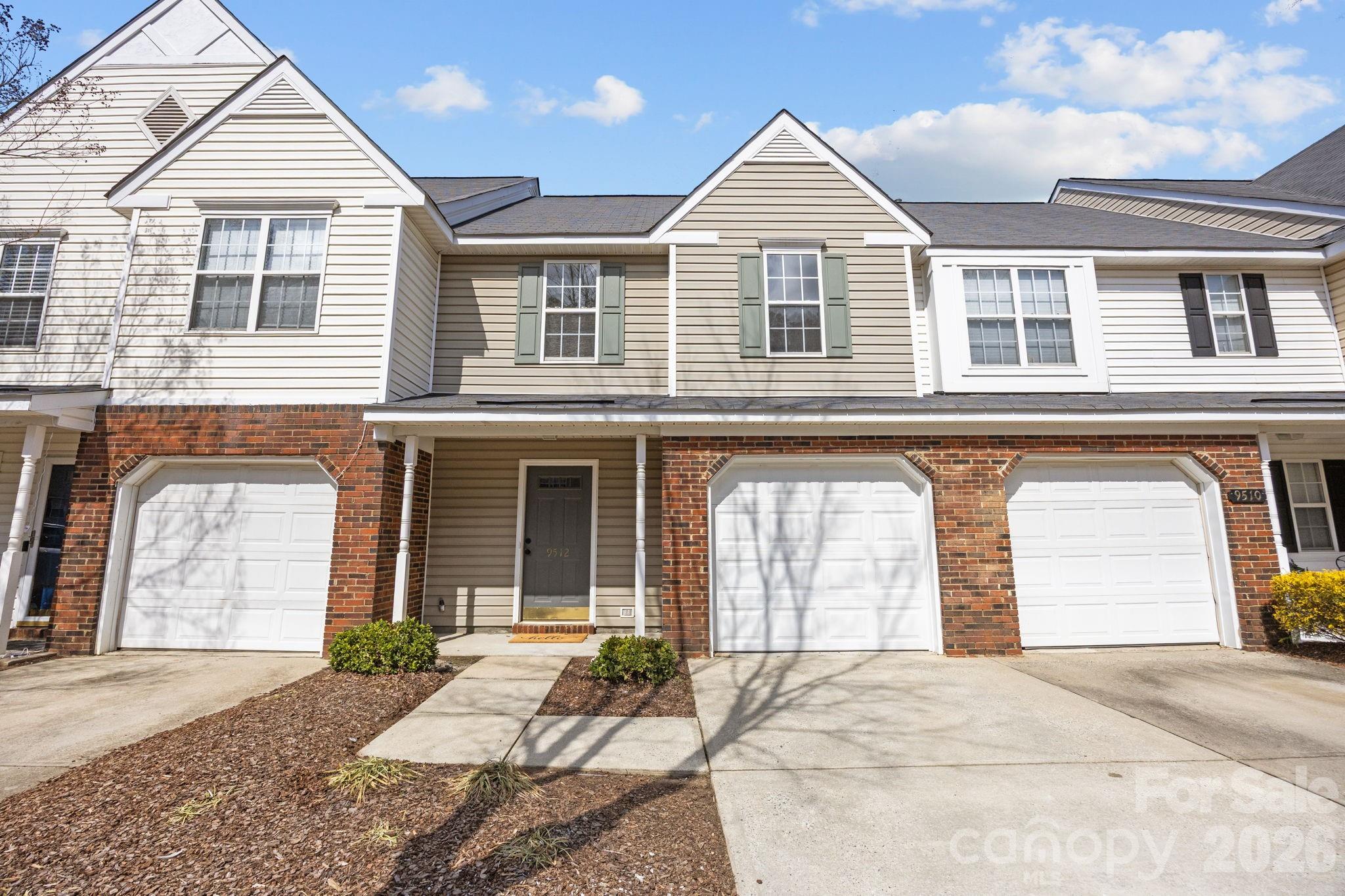 Elizabeth Townes - Residential