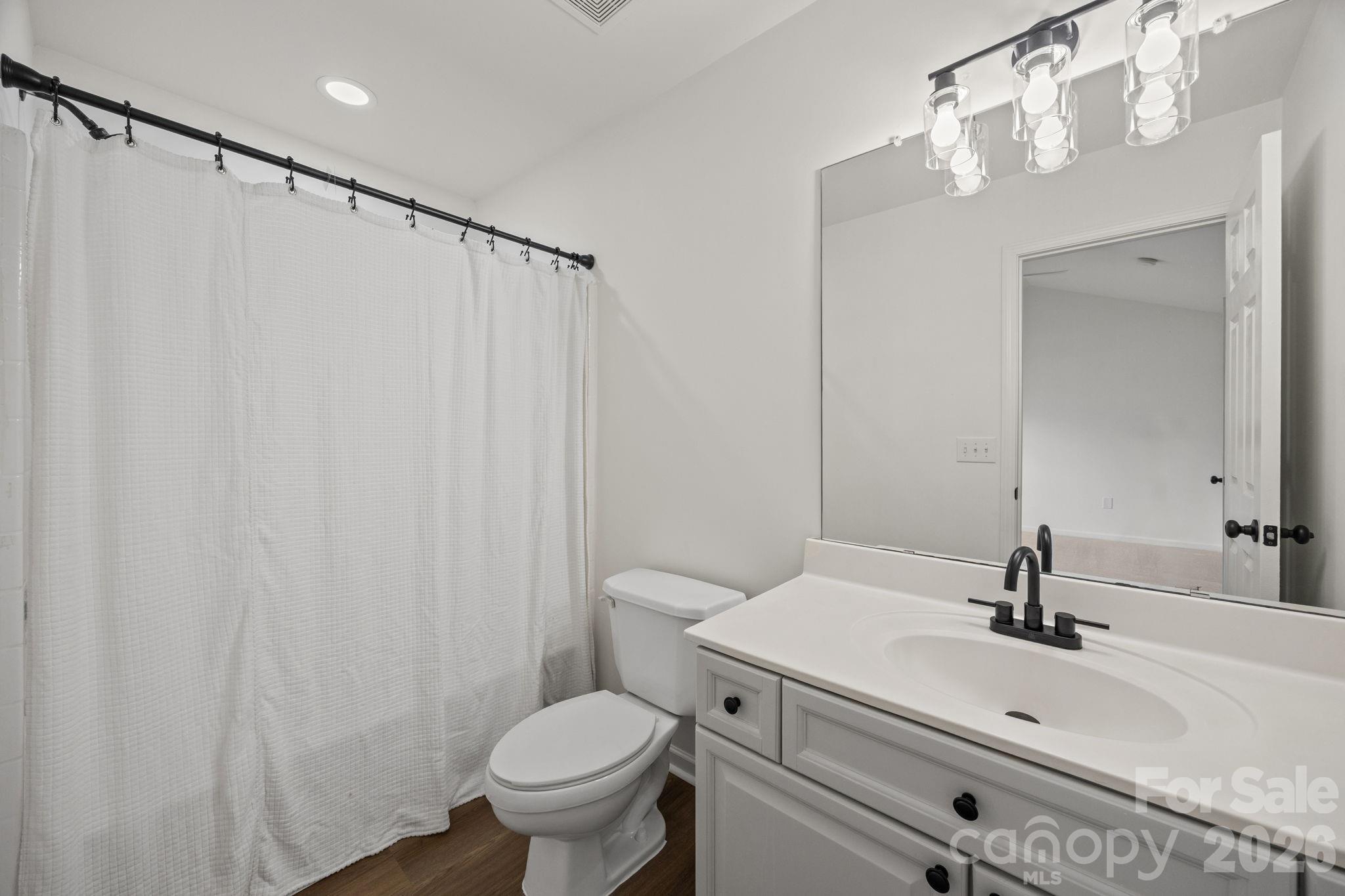 Elizabeth Townes - Residential