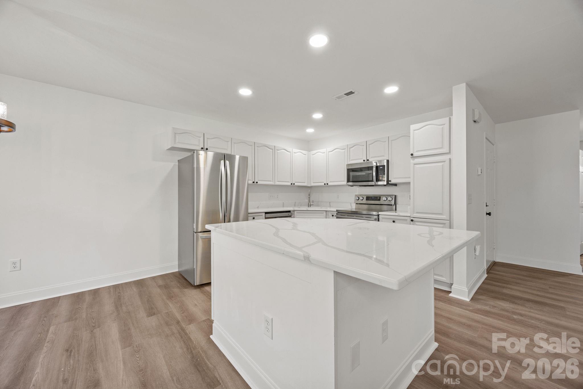 9512 Elizabeth Townes Lane