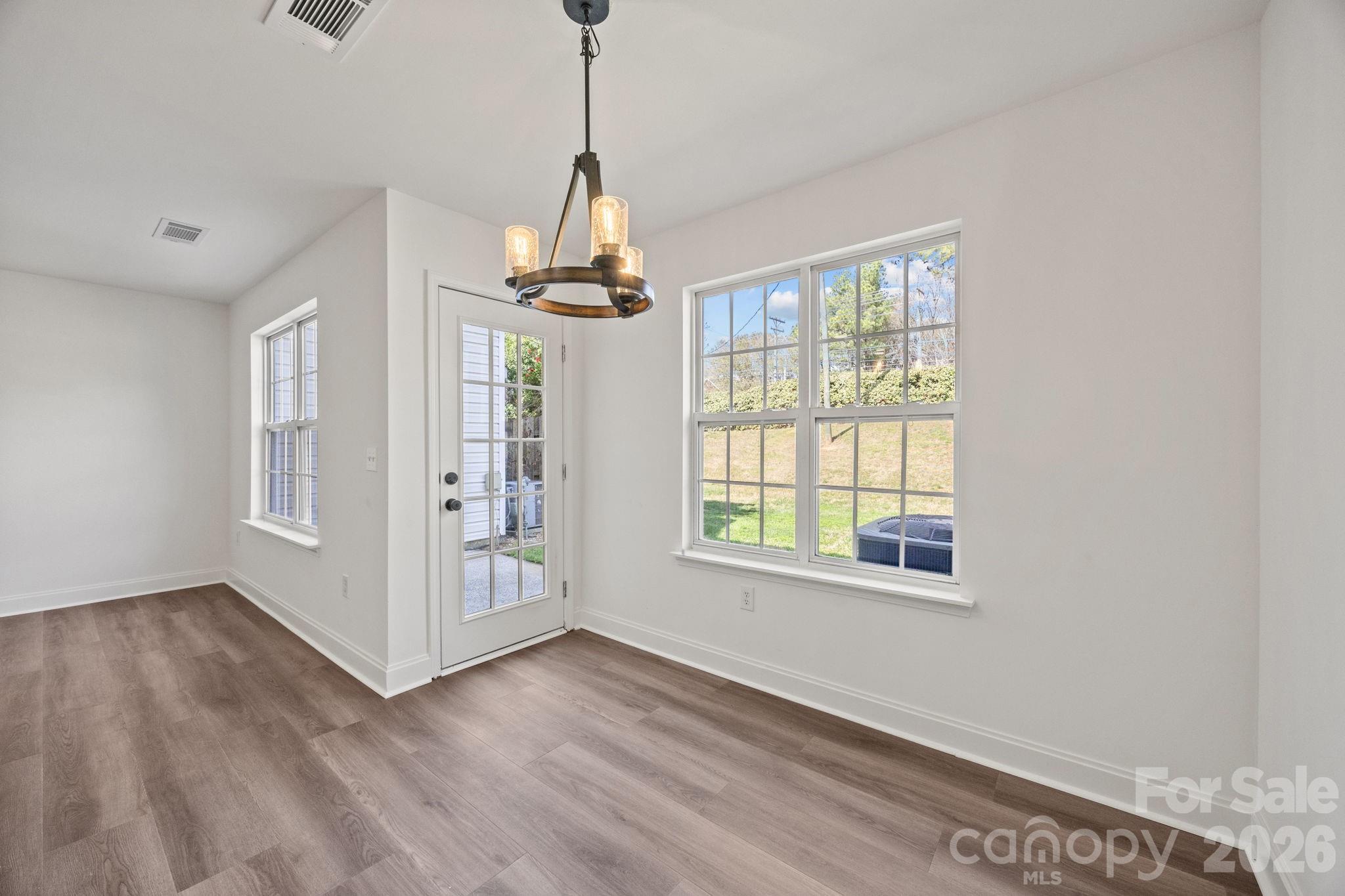 Elizabeth Townes - Residential