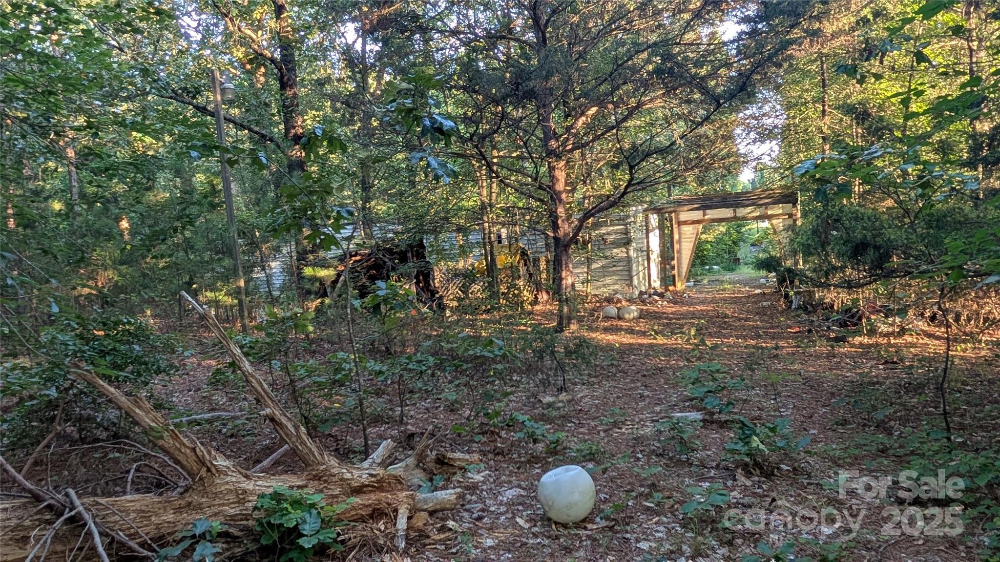 2592 Boyd Road