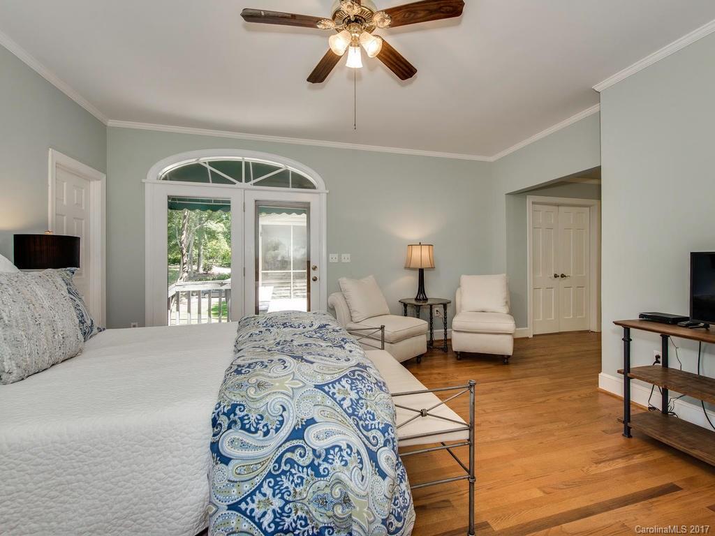 Singing Springs - Residential