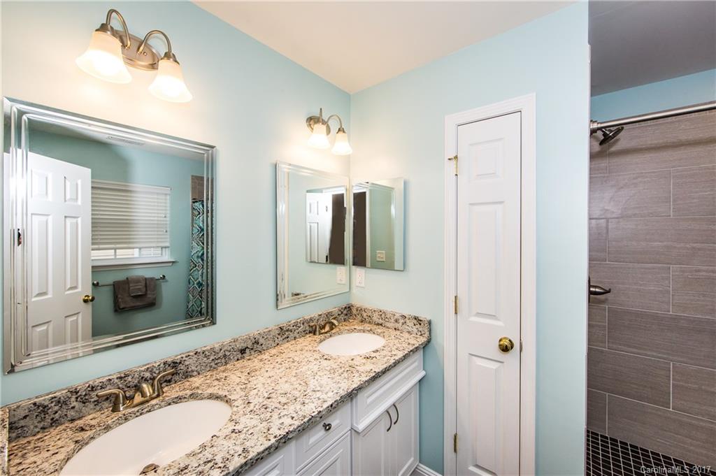 Oakbrooke - Residential