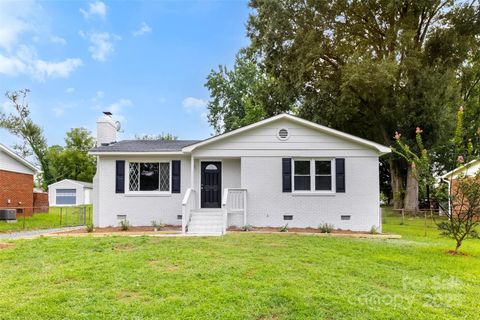 4700 Pineleaf Drive Charlotte NC 28269
