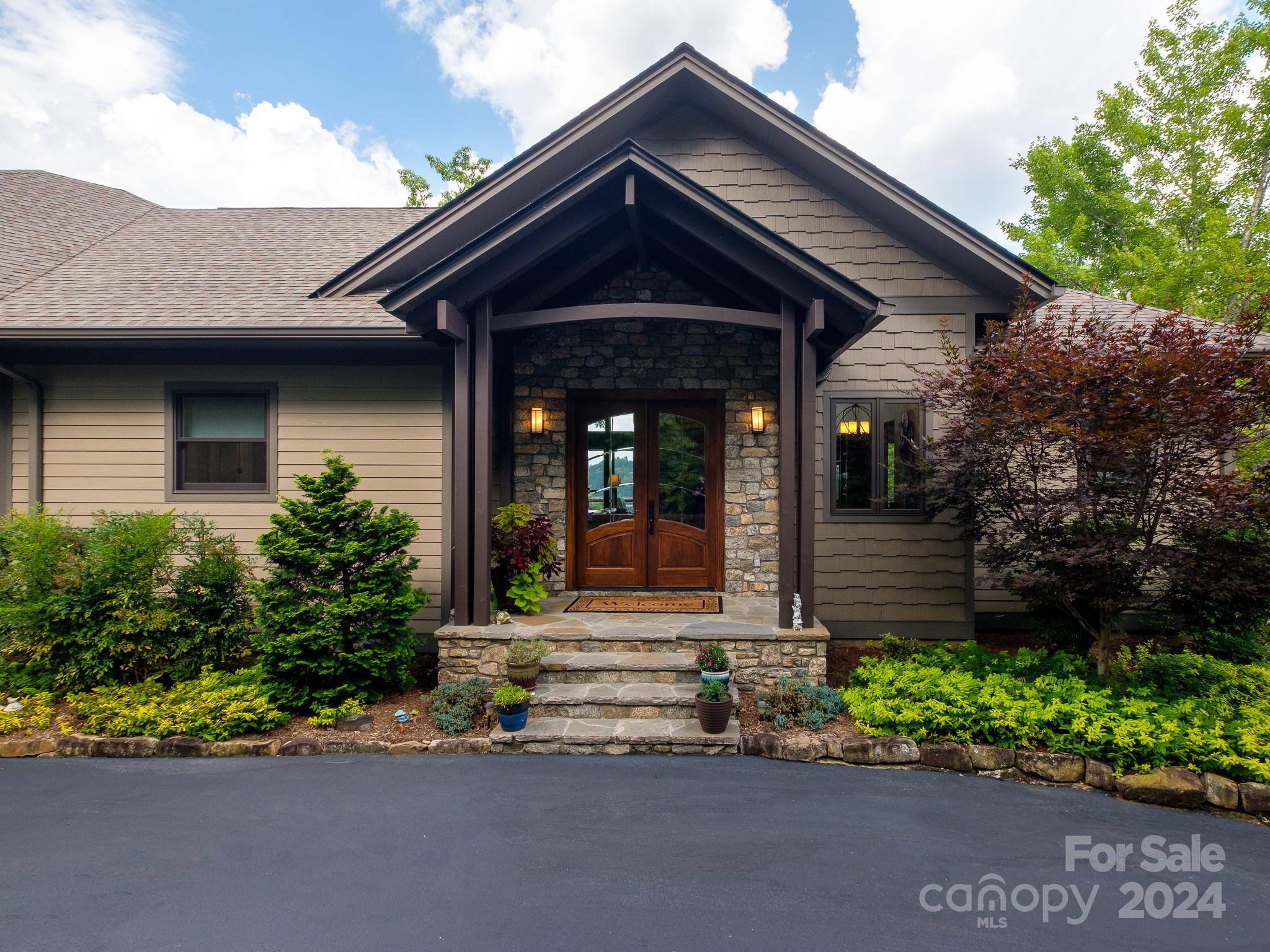 Connestee Falls - Residential