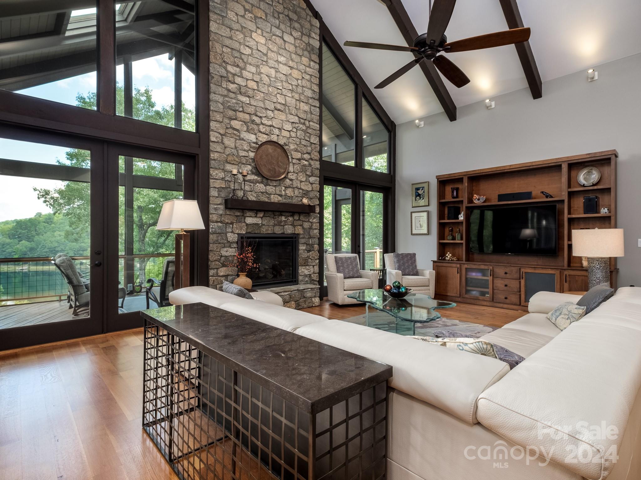 Connestee Falls - Residential