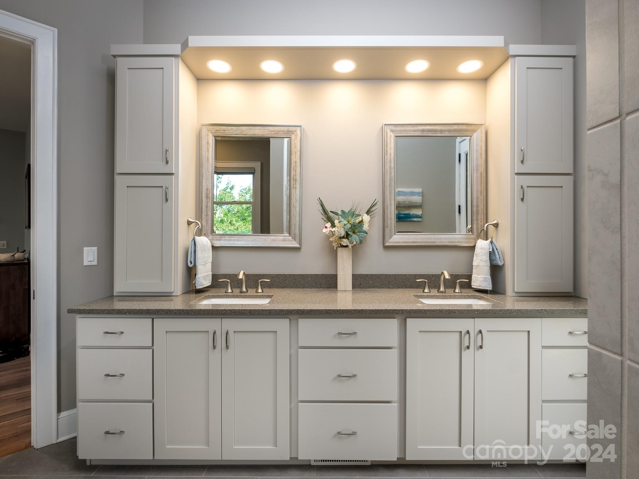 Connestee Falls - Residential