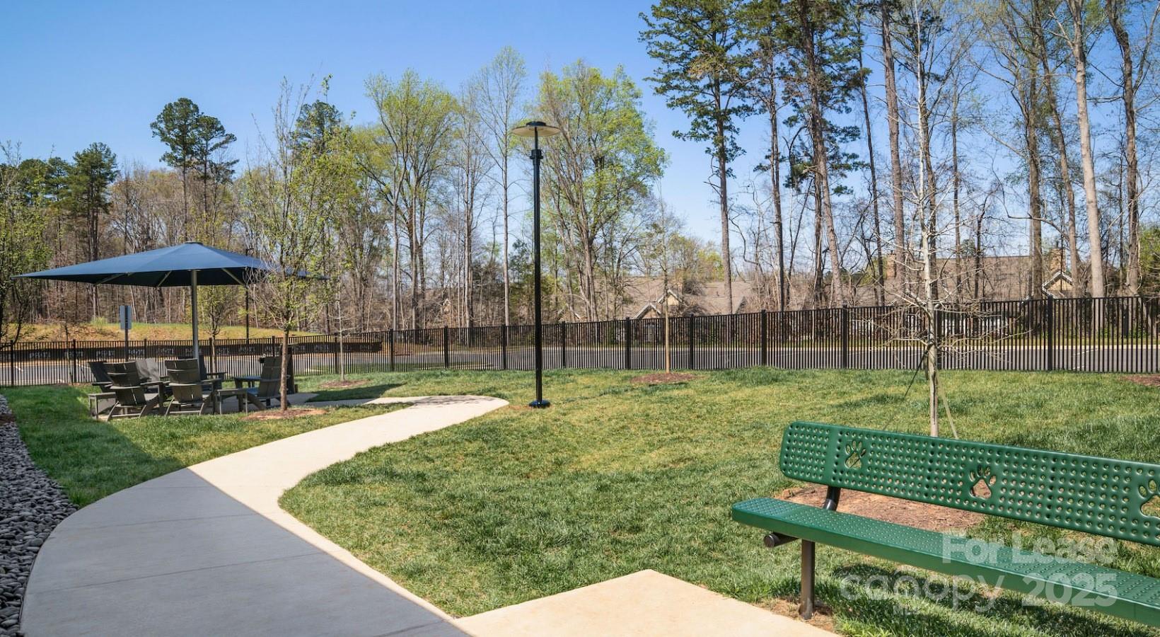 Matthews, North Carolina 28105, United States, 1 Bedroom Bedrooms, ,1 BathroomBathrooms,Residential,Active,231290