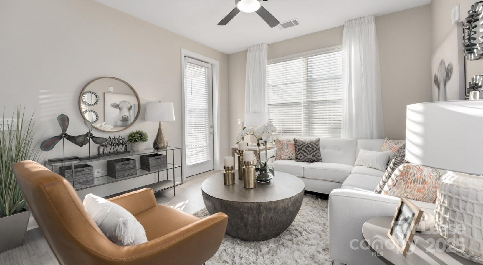 Matthews, North Carolina 28105, United States, 1 Bedroom Bedrooms, ,1 BathroomBathrooms,Residential,Active,231290