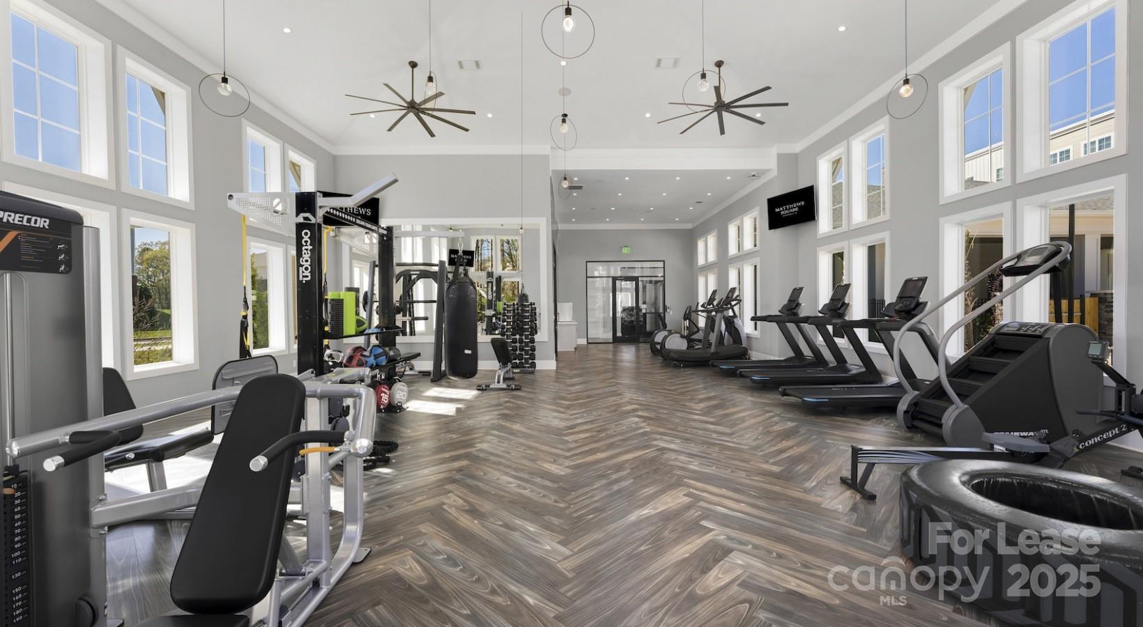 Matthews, North Carolina 28105, United States, 1 Bedroom Bedrooms, ,1 BathroomBathrooms,Residential,Active,231290