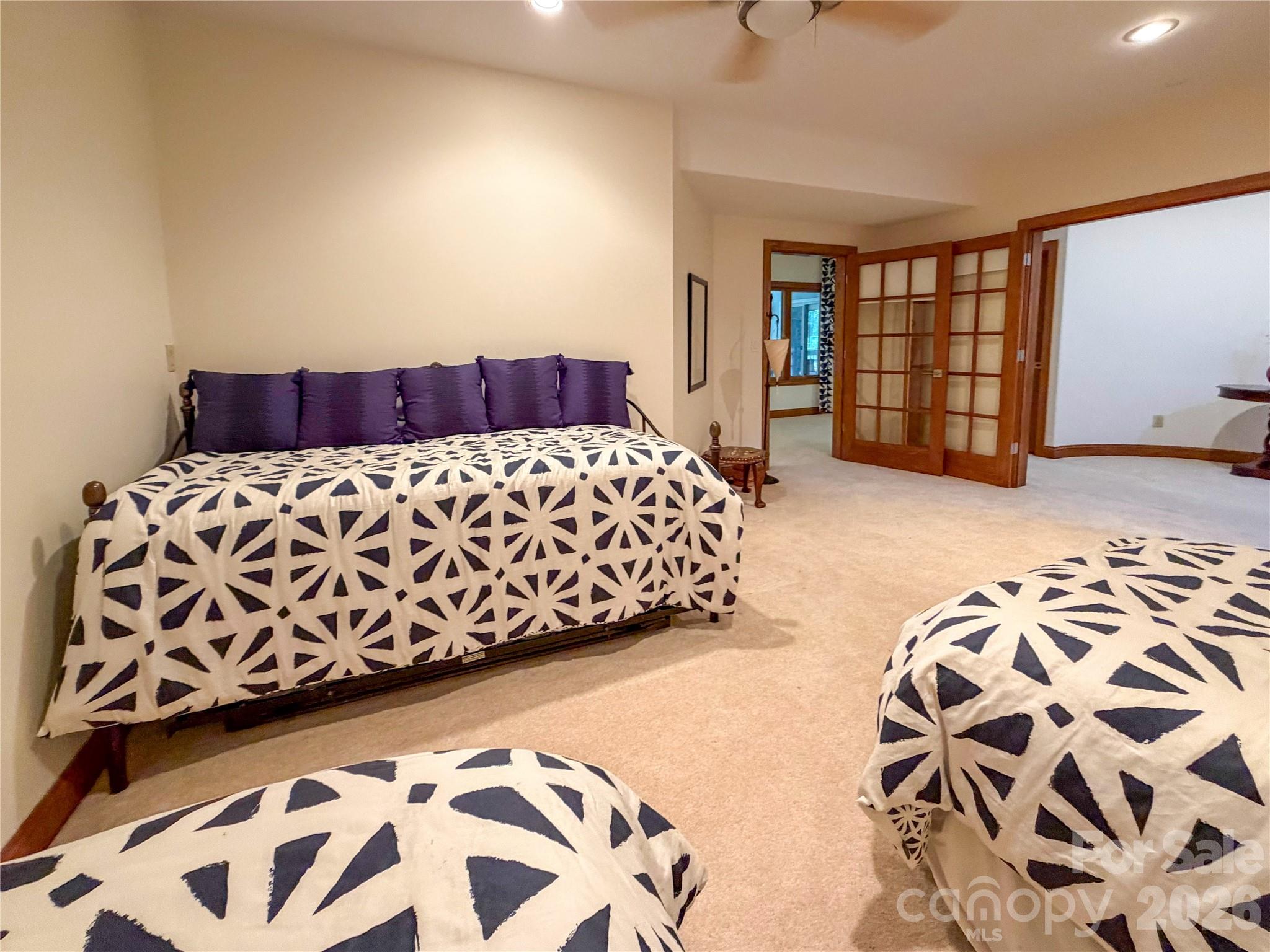 Rumbling Bald on Lake Lure - Residential