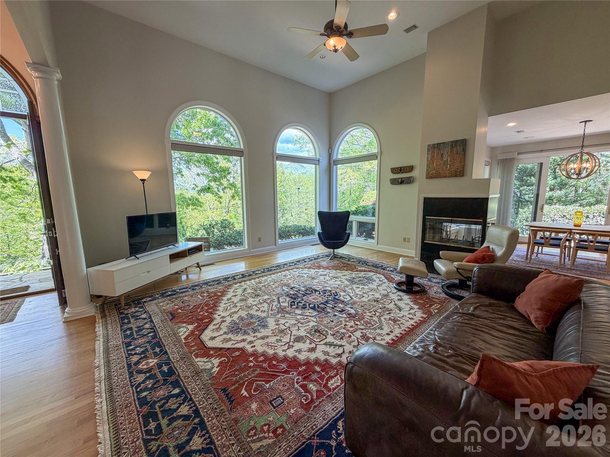 556 Quail Ridge Boulevard