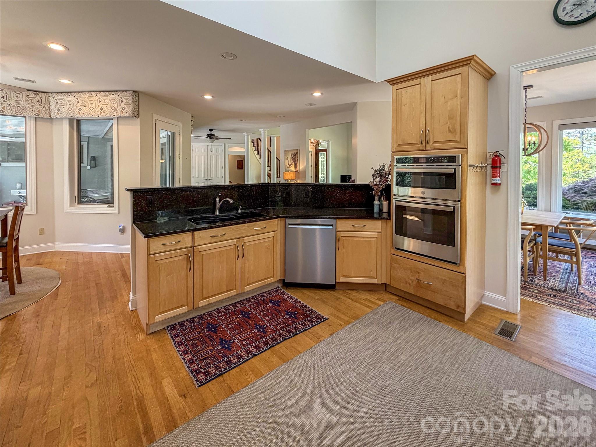 Rumbling Bald on Lake Lure - Residential